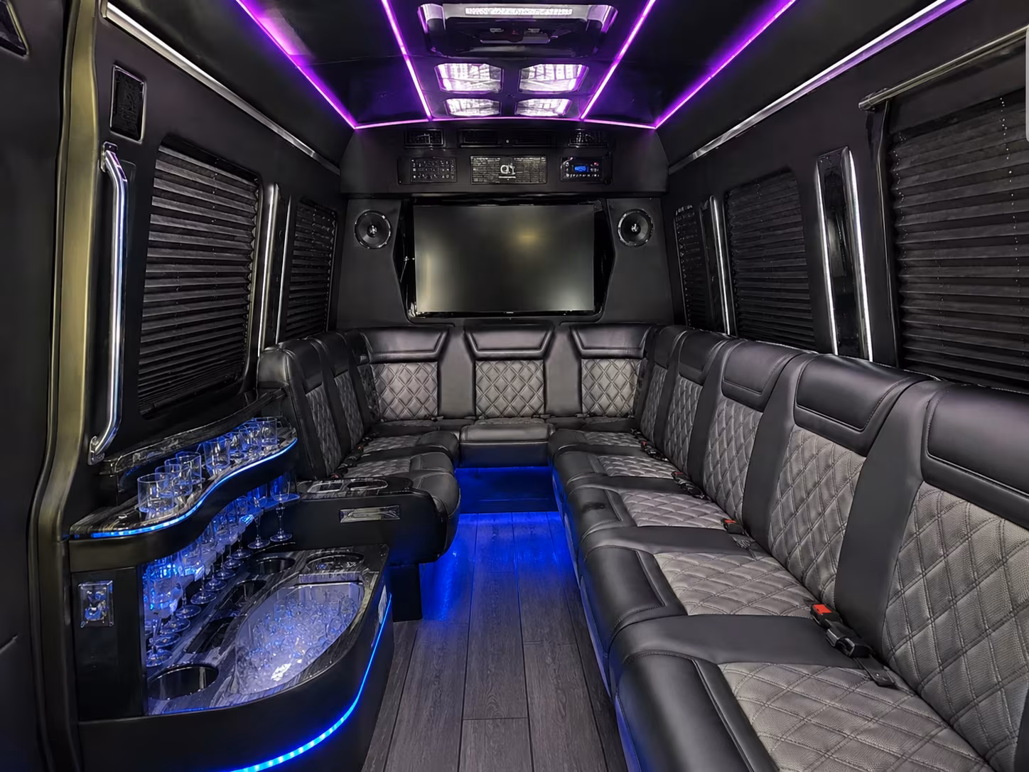 charter bus shuttle service to t f green international airport pvd