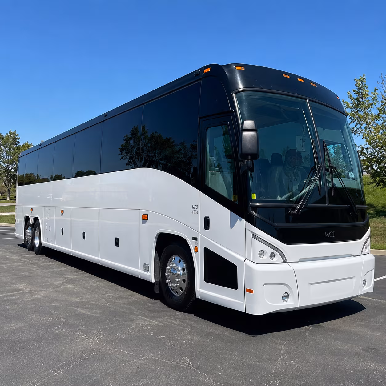shuttling personnel between fall river and naval station newport